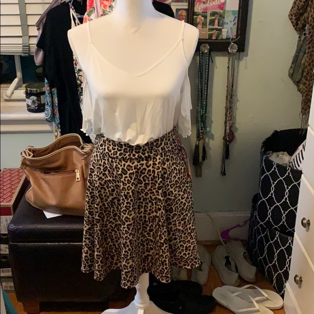 NWT leopard skater skirt
